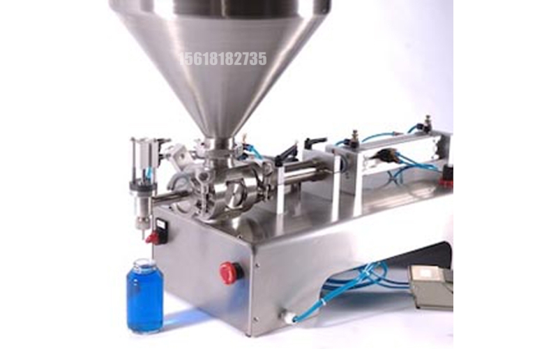 半自動臺式活塞灌裝機(jī)